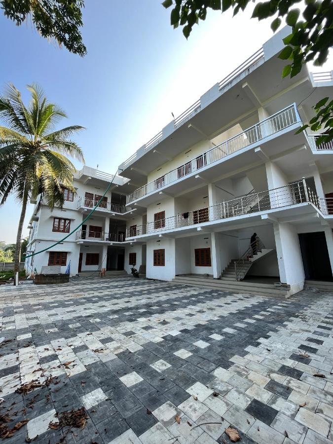 Wayanad Biriyomz Residency, Kalpatta, Low Cost Rooms And Deluxe Apartment Екстер'єр фото