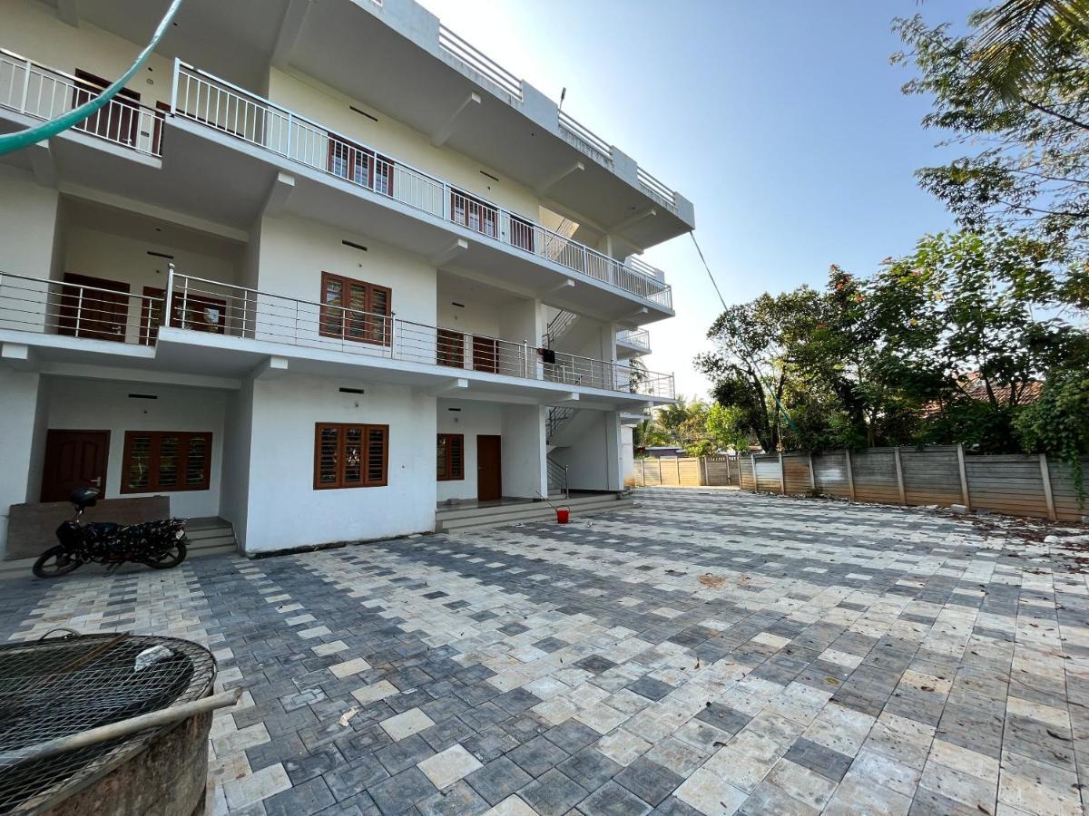 Wayanad Biriyomz Residency, Kalpatta, Low Cost Rooms And Deluxe Apartment Екстер'єр фото